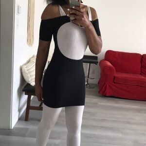 EDIKTED BLACK DRESS FRONT CUT OUT SHORT SLEEVE BACK ZIP XS